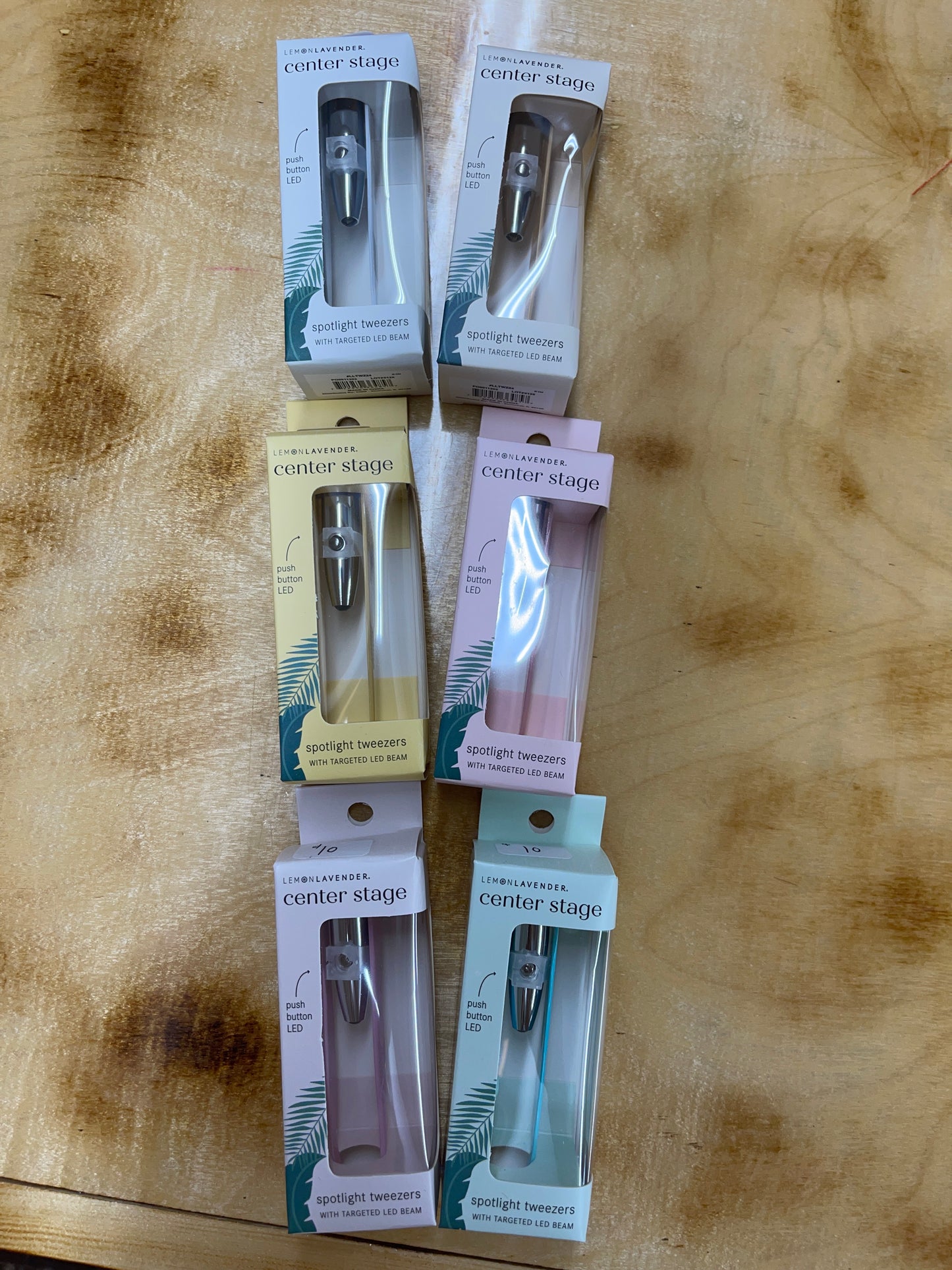 Center Stage Spotlight Tweezers
