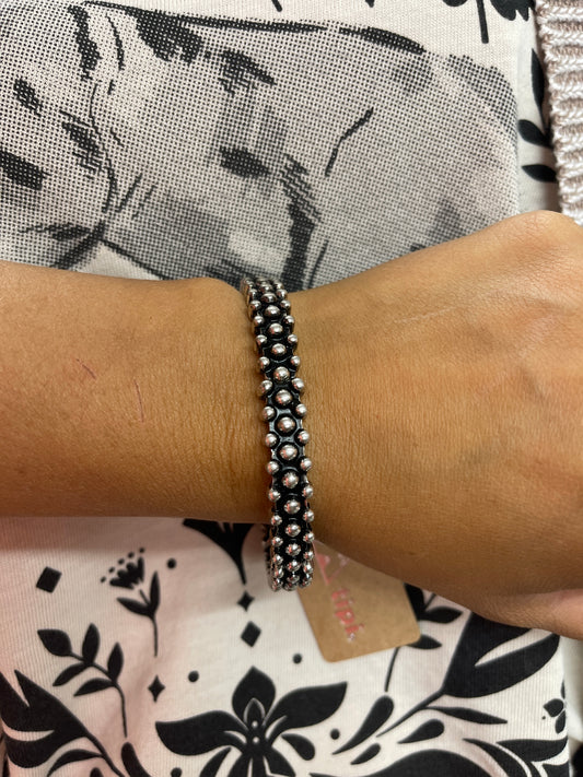 Multi Stretchy Bubble Bracelet