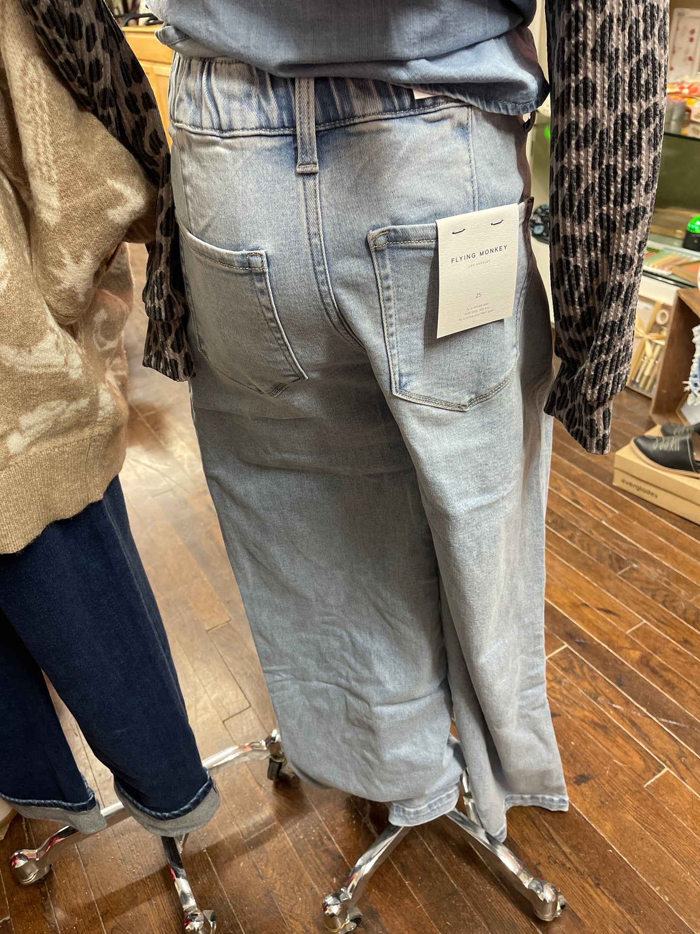 Flair Drawstring Pants