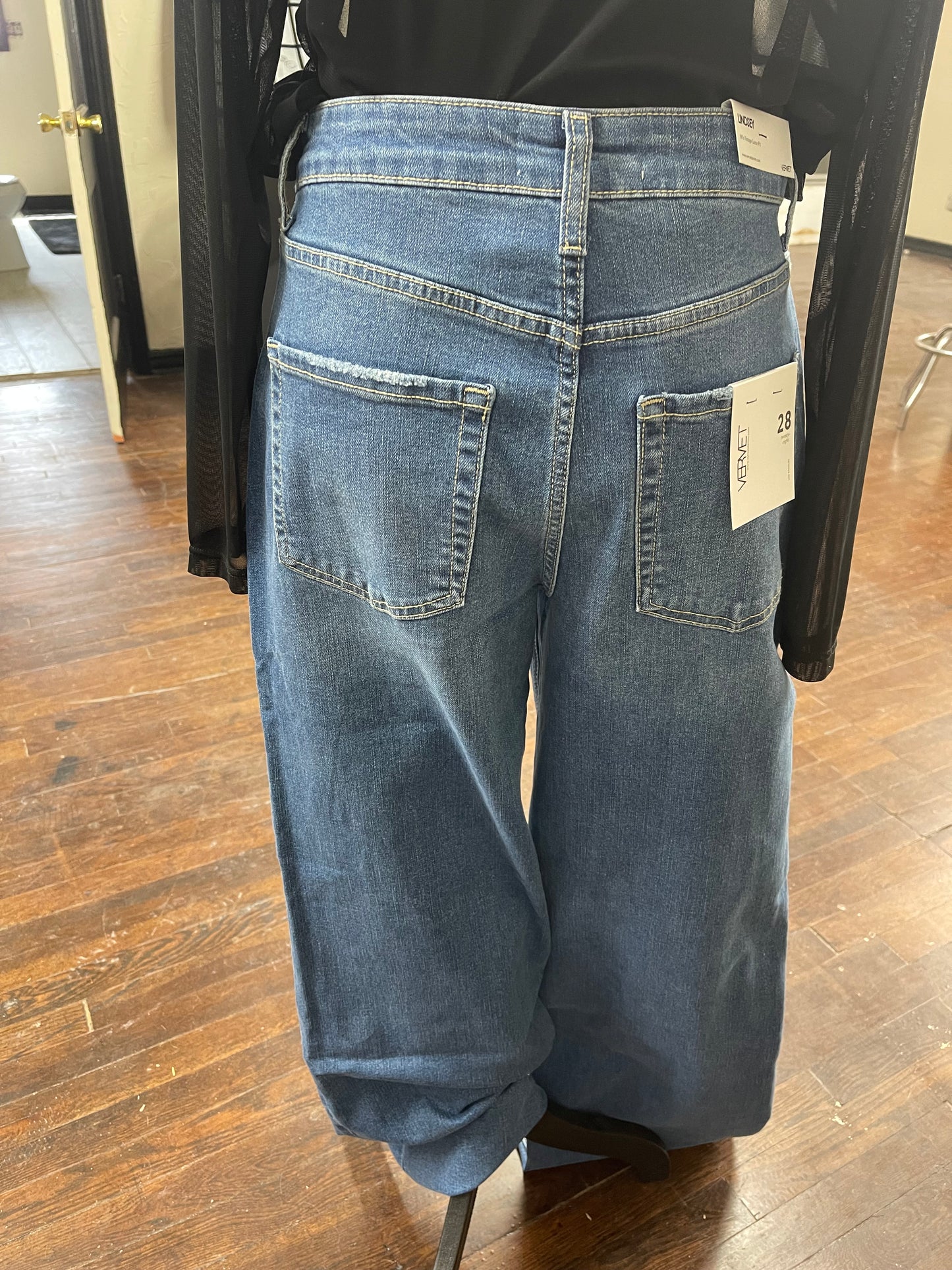 Vervet 90’s Wide Leg Jeans