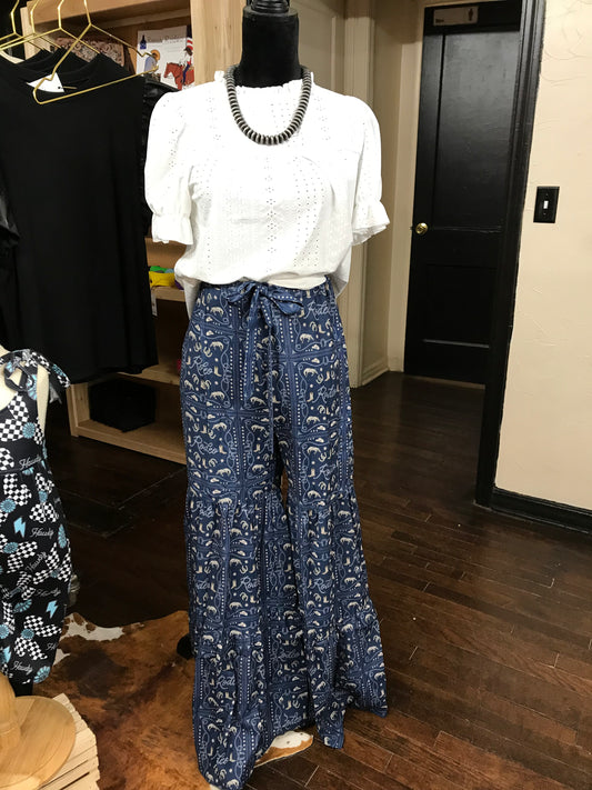 Rodeo Bandana Ruffled Pants